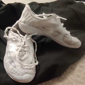 Nfinity Vengeance Cheer Shoe